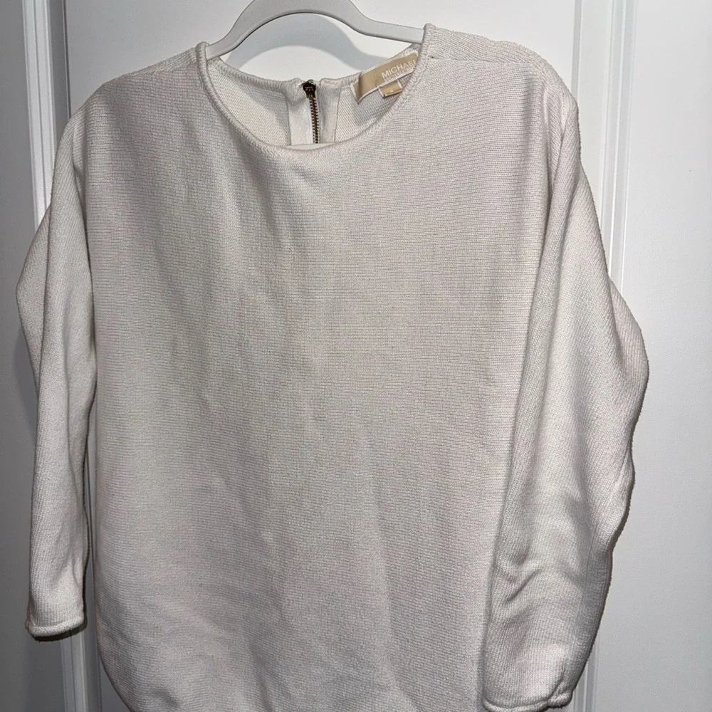 Micheal Kors Women White Crew neck sweater with zip up back top size Small